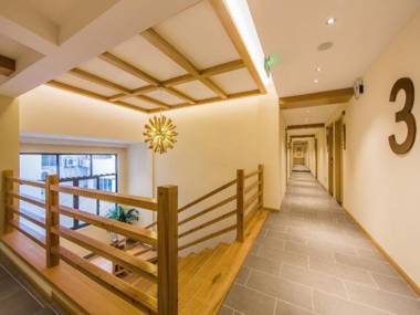 Wuyishan Ancient Street No.3 Brookside Inn