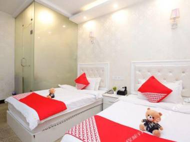 OYO Mingren Business Hotel