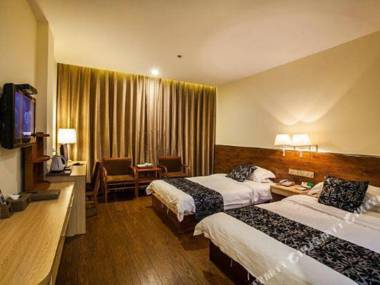 Wuyishan Juzhen Hotel