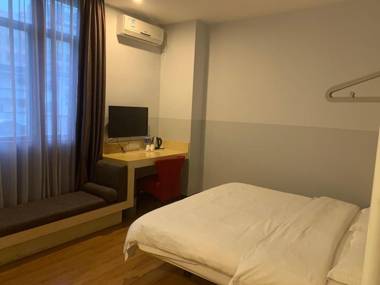 Wenxing Hotel Chaozhou Branch