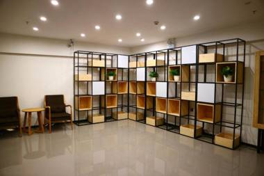 7Days Premium Gongzhuling Railway Station Branch