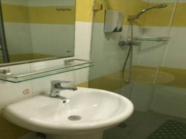 7 Days Inn Yulin Bo Bai Jin Xiu Plaza Branch