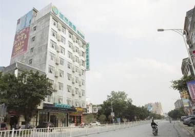 City Comfort Inn Yulin Luchuan Wenquan Square