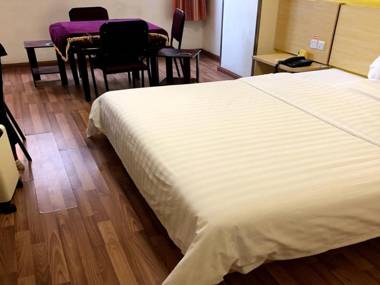 JUN Hotels Yulin Yuyang District Xinlou Store