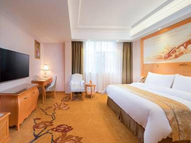 Vienna Hotel Guangxi Beiliu Passenger Station