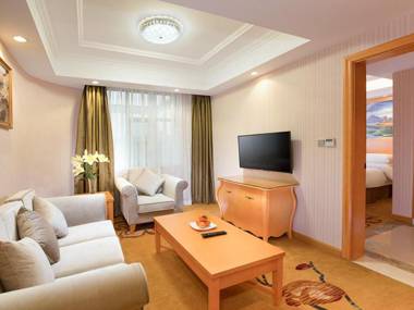 Vienna Hotel Guangxi Beiliu Passenger Station