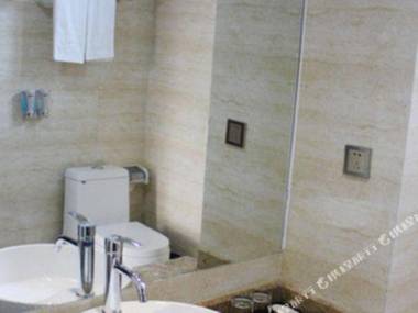 Shangluo Xian'e Lake Villa