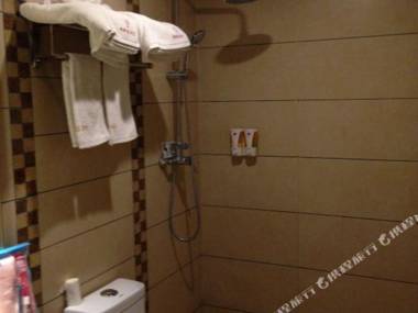 Huadu Business Hotel