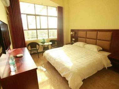 Dongxing Chengshi Relian Seaview Hotel