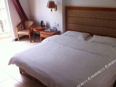 Dongxing Sijibianjie Hotel