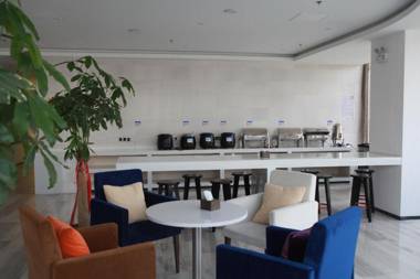 7Days Premium Rizhao Juxian Bus Terminal