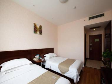 GreenTree Inn Shanxi JinZhong JieXiu Railway Station Express Hotel