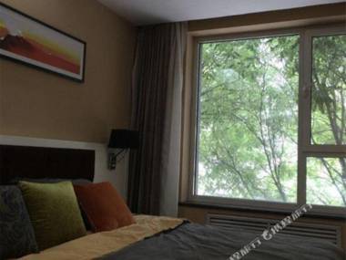 Hotel Monet (Lvliang Lishi)