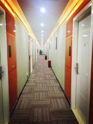 Thank Inn Chain Hotel Guangdong Shenzhen Baoan International Airport