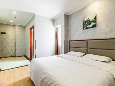 GreenTree Inn Shanghai Huinan Jinghai Road Express Hotel