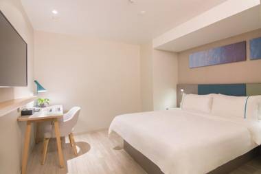 Home Inn Selected Shanghai Harbour City