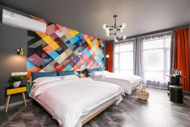 Shanghai 80s Waiting Hostel