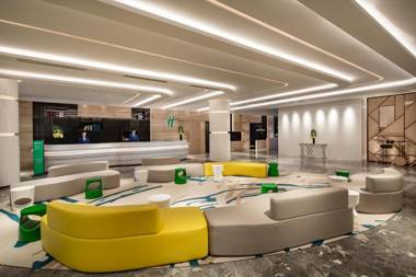 Holiday Inn Shanghai Dishui Lake an IHG Hotel