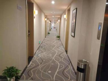 7Days Premium·Sheixian Longguan Street Beiguan Primary School