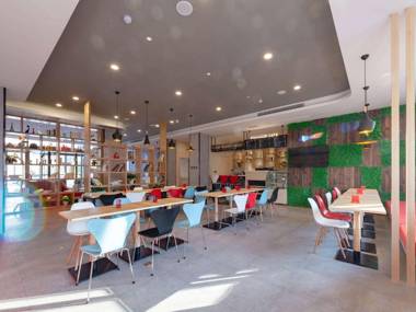 Ibis Lianyungang Guanyun County Downtown Hotel