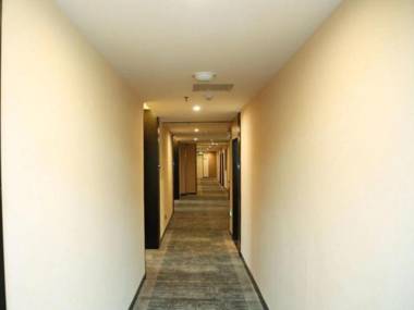 Green Tree Inn Anqing Susong County Business and Trade City High-Speed Railway Station