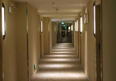 City Comfort Inn Baise Jingxi Caifu Plaza