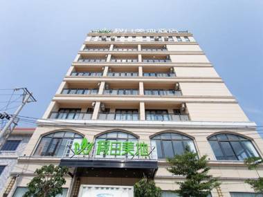 MIDI Hotel Hainan Ledong Li Autonomous County Yinggehai Town