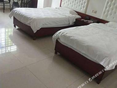 Liguo New Crown Holiday Hotel