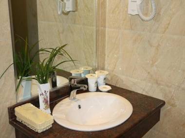 GreenTree Inn HuNan JiShou LongShan Yuelu Avenue Business Hotel