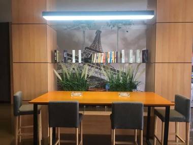 Thank Inn Hotel Inner Mongolia Bayan Nur Urad Front Banner Huifeng Square