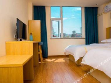 Merry Hotel