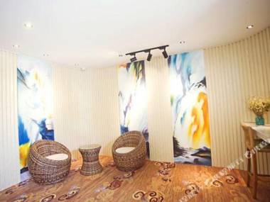 NAKA HOTEL