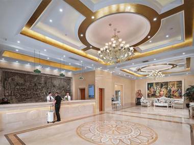 Vienna Hotel Jiangsu Suzhou Wujiang Bus Passenger Station