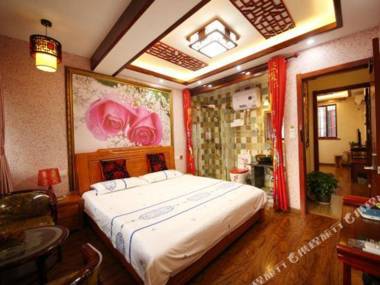 Shuiyue Huanghun Inn