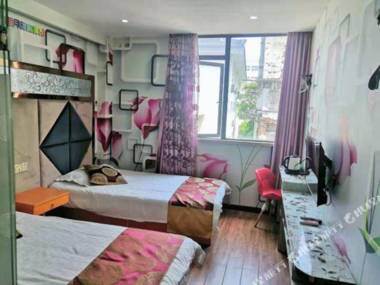 Suzhou Gusu District Crescent Hotel