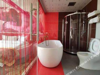 Suzhou V8 Fashion Guesthouse