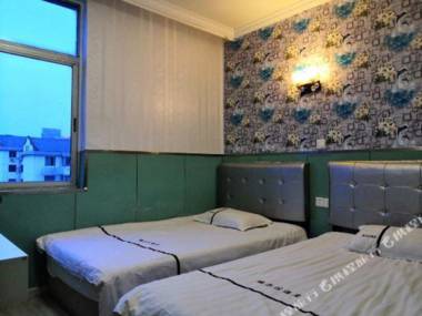 Suzhou V8 Fashion Guesthouse