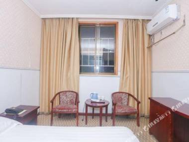 Golden Holiday Hotel