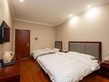 Yunman Hotel (Suzhou Guanqian Street Humble Administrator's Garden)