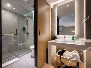 Magnotel Hotel (Suzhou Wujiang Wanbao Plaza)