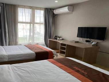 Jun Hotel Jiangsu Kunshan Qiandeng Town North Jingtang Road
