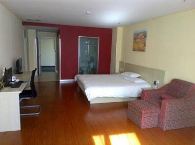 Hanting Hotel Taixing New energy Food Court