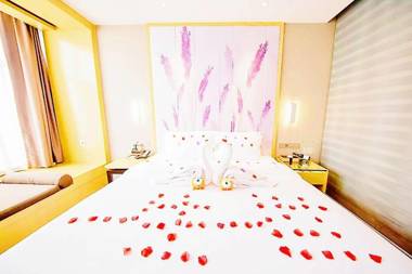 Lavande Hotel Taixing Jiangping Road