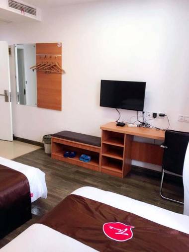 Thank Inn Plus Hotel Jiangsu Taizhou Taixing Jingjiang Primary School