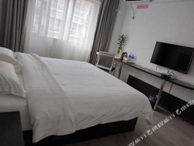 Fairyland Hotel (Menghai Passenger Terminal)