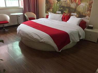 Thank Inn Plus Hotel Yiyang Anhua County Heicha Market