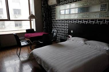 City 118 Hotel Huanggang Hong'an Warmart Plaza