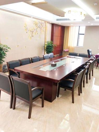 Lavande Hotel HeYuan Dongyuan