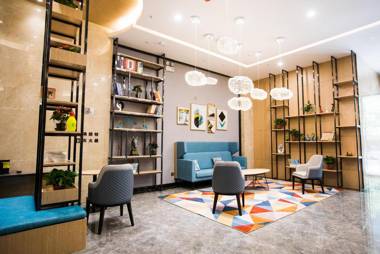 Starway Hotel Linqi Renmin Square