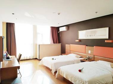 7 Days Premium Linyi Hedong Fenghuang Street